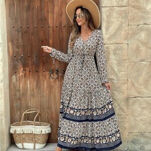 Bohemian Long Sleeve Floral Maxi Dress - Navy & Cream